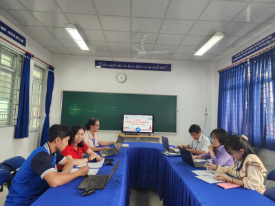 Trường THCS Nguyễn Văn Cừ tổ chức Hội thi Giáo dục STEM, tích hợp Năng lực số và Kỹ năng Chuyển đổi số