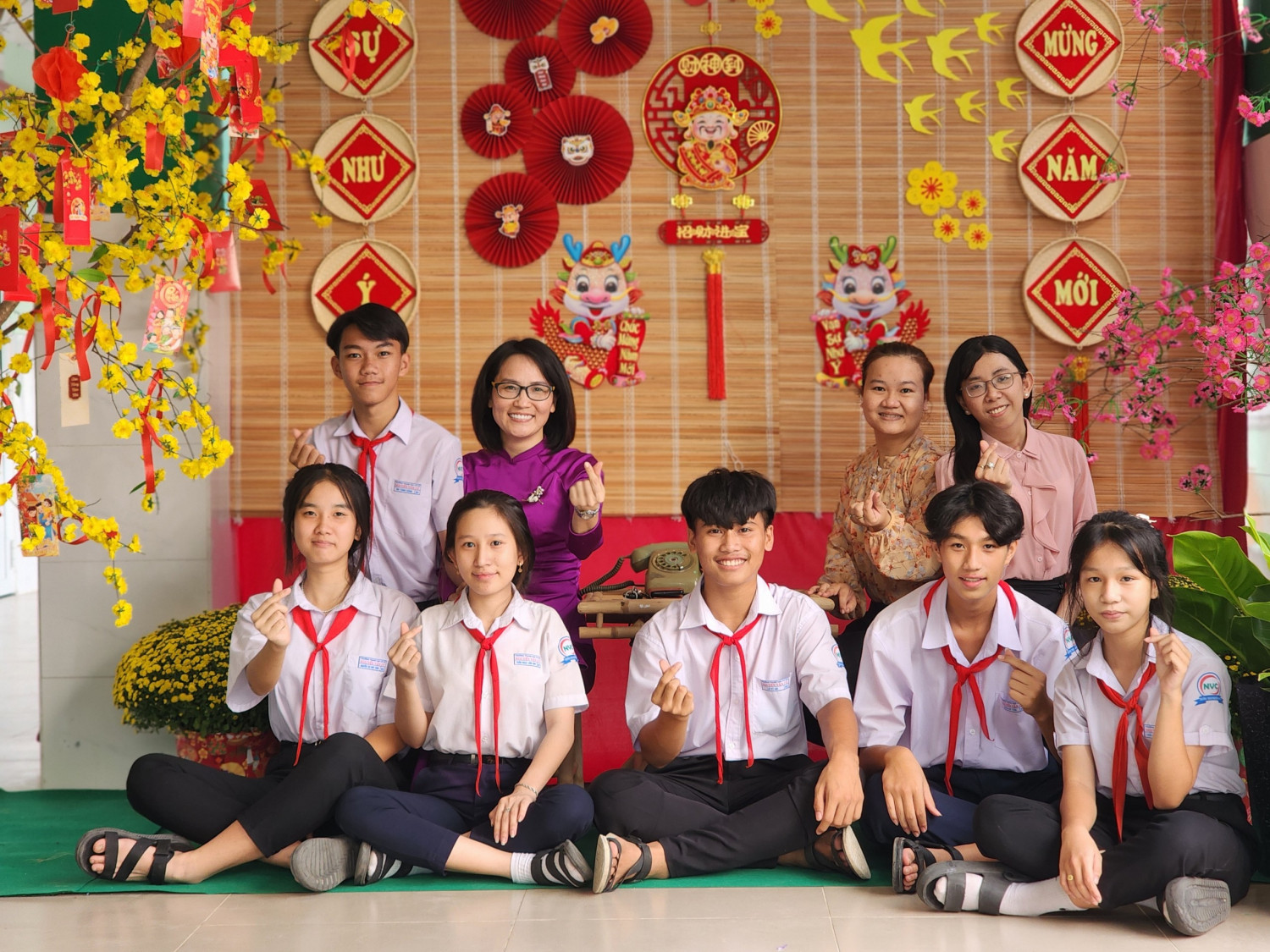 Tham gia Hội thi Góc xuân điểm check in nhận diện chung thành phố Thủ Dầu Một năm 2024