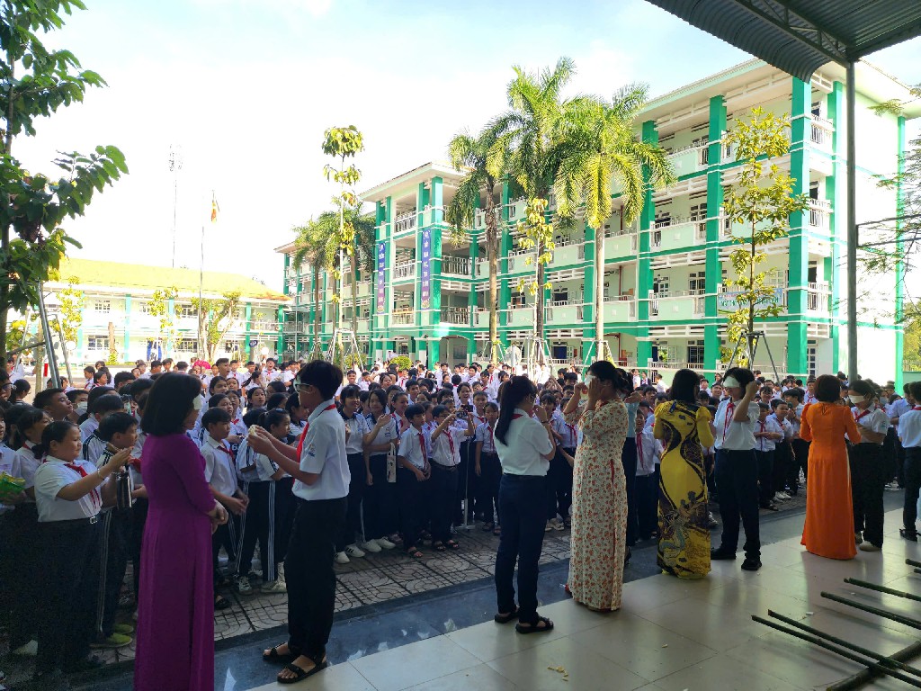 z7137749517260 b9b3b15806260e01c0f79bc1ea29c0e7