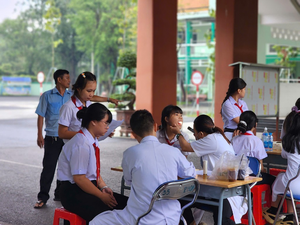 z7211988823878 88c823240b9876ad39cd34993afae44a