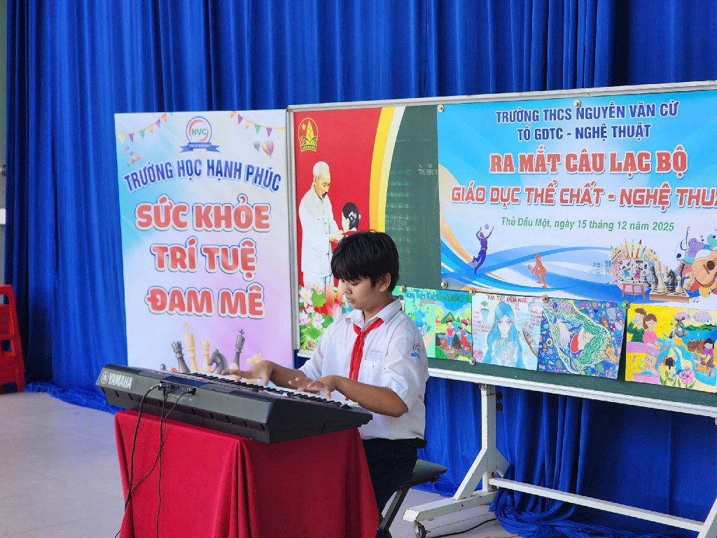 z7330150865358 1b8a3aebf02bbaecd2e5dcecdc7ecb34