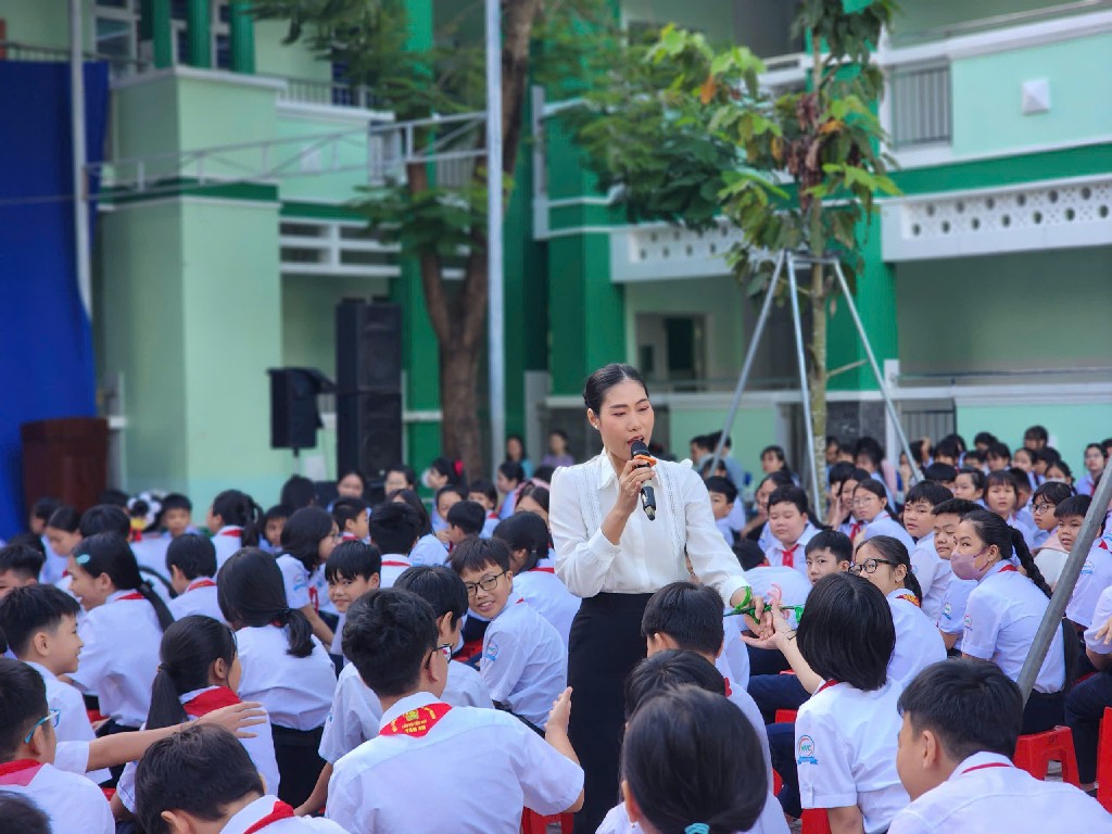 z7341314551165 ee81ece4ced5b94174bec20cffcced3d