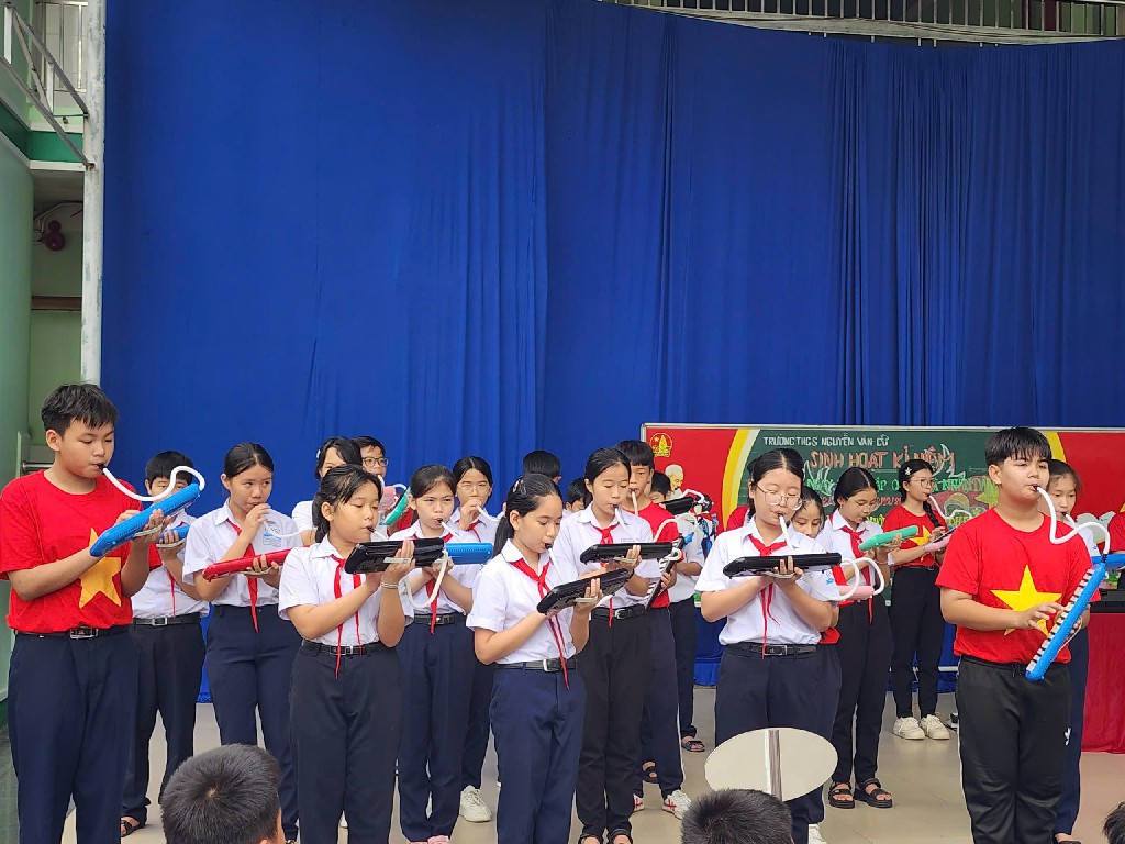 z7351743582140 98c984415724495993cde50d0e04b82c