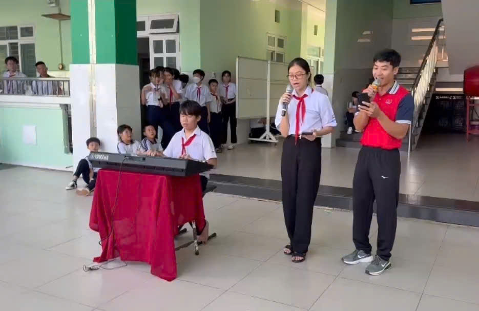 z7431074669999 61b11e74a47f460810729e73b2cbacfa