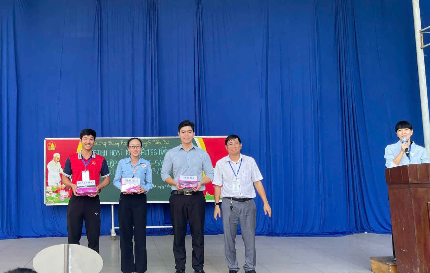 z7539668231202 fc0bcc4ad75312e2303ac4d2b17b7cb9