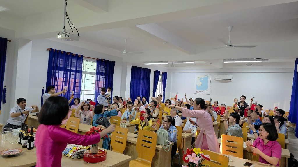 z7557009312916 7652a96f35f294c57d7dafc8b2878d17