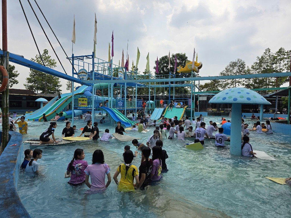 z7647446135619 f028dedf1ab0e1cb057581bc391ad62c