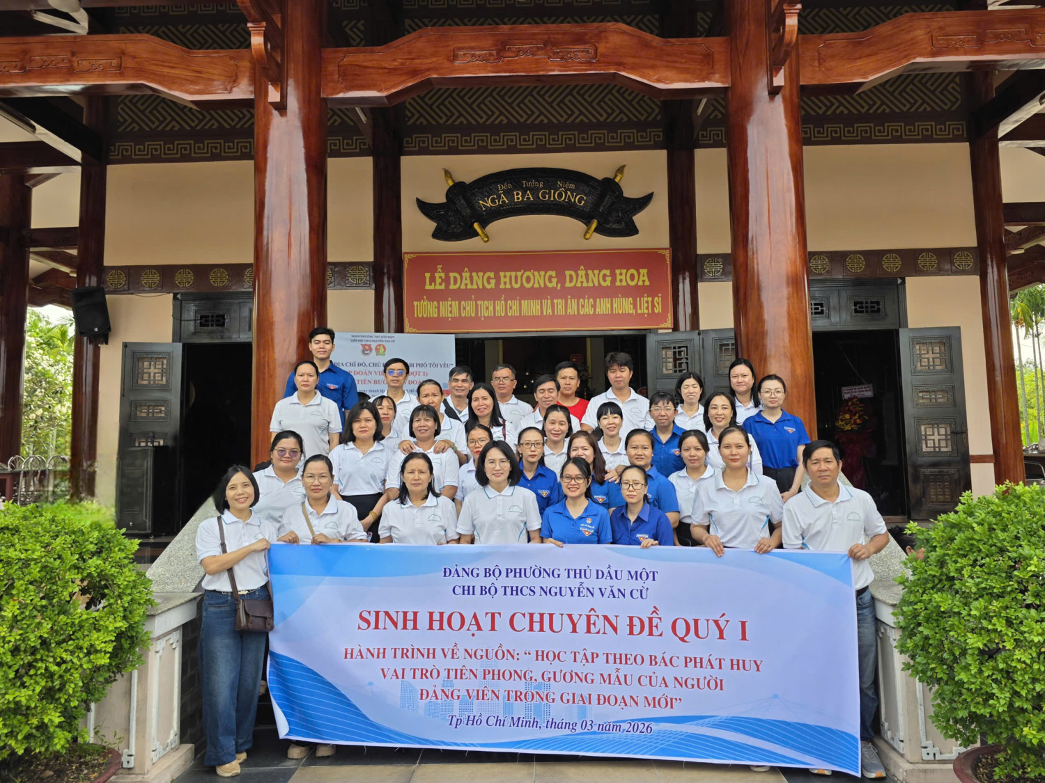 Chi bộ Trường THCS Nguyễn Văn Cừ tổ chức sinh hoạt chuyên đề Quý I năm 2026