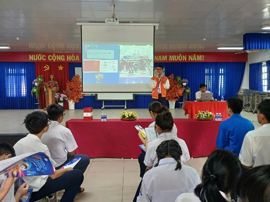 z7689162451823 1f31f06b6605525e488350125f2a9a3c